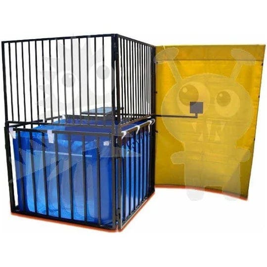 sports-interactive-water-dunk-tank-game-by-rocket-inflatables-1