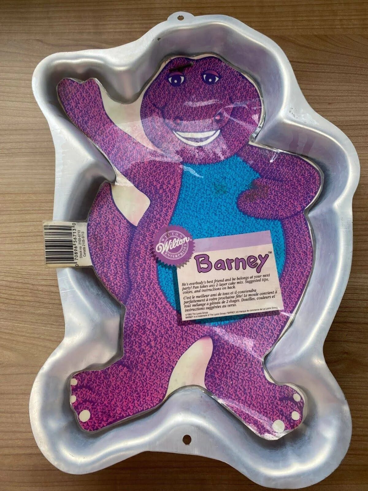 Barney Purple Dinosaur Cake Pan: Elevate Your Birthday Celebrations | Image