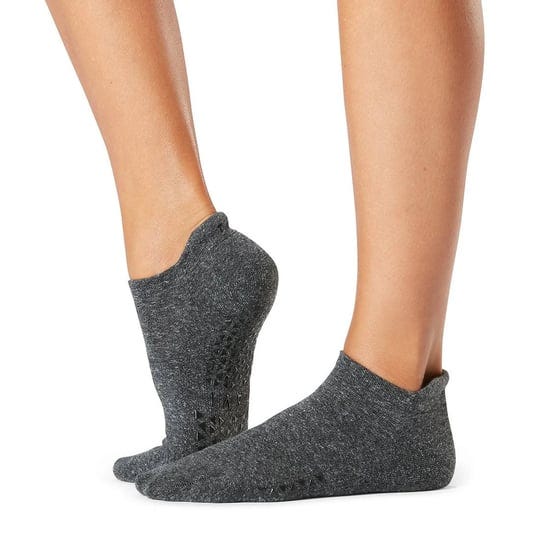 tavi-savvy-grip-socks-basics-s-6-8-1