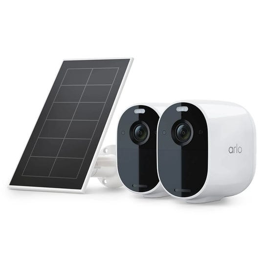 arlo-essential-spotlight-2-cameras-1-solar-panel-1