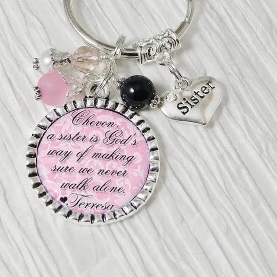 sugartree-co-sister-gifts-personalized-gifts-for-sister-sister-keychain-pink-thank-you-gifts-sister--1