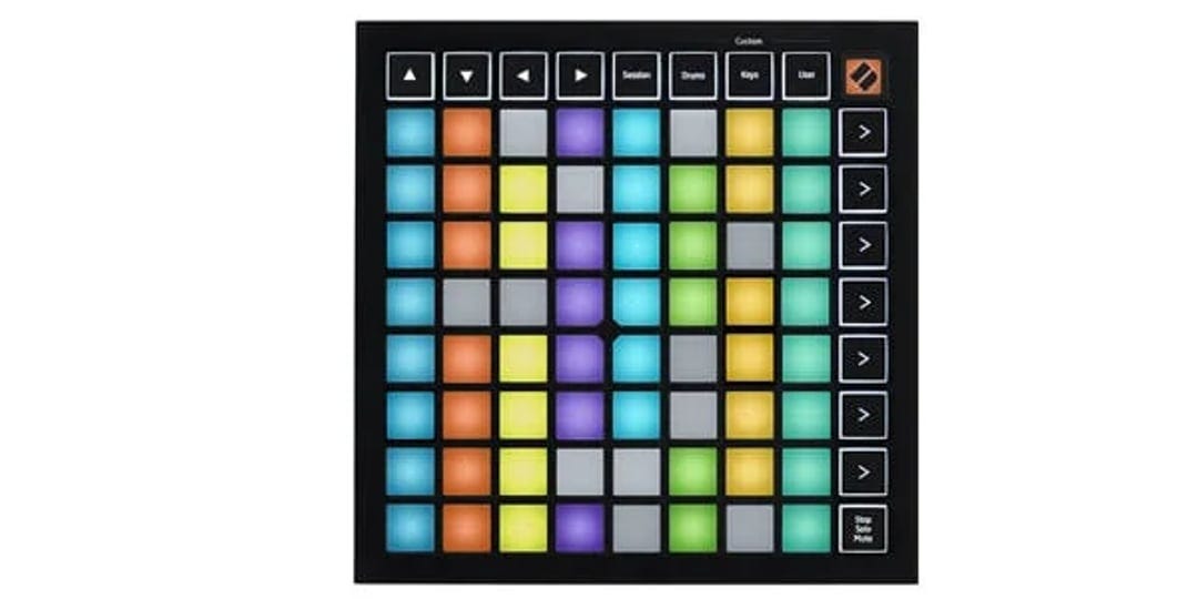 novation-launchpad-mini-mk3-midi-usb-pad-controllermicheadphones-1