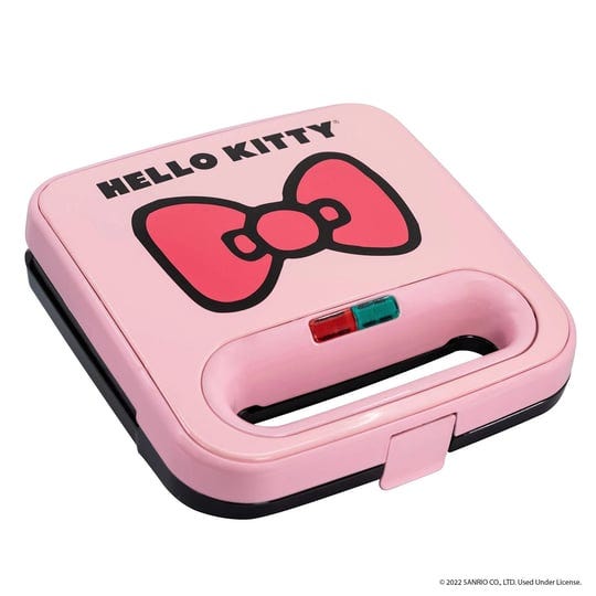 hello-kitty-grilled-cheese-sandwich-maker-uncanny-brands-1