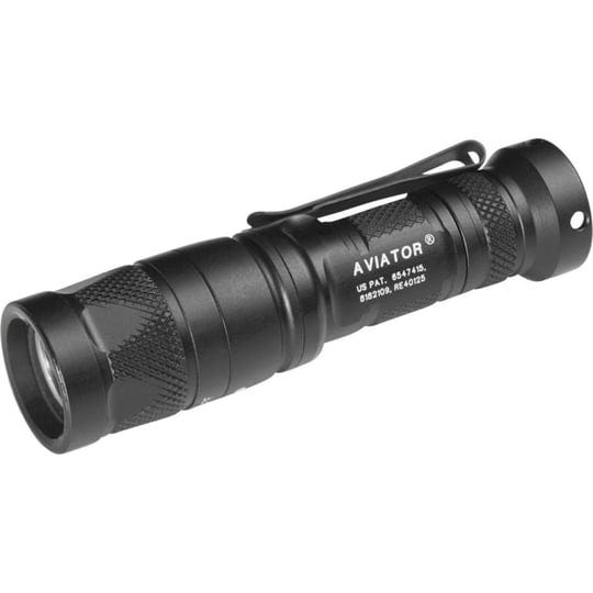 surefire-aviator-dual-output-led-flashlight-1