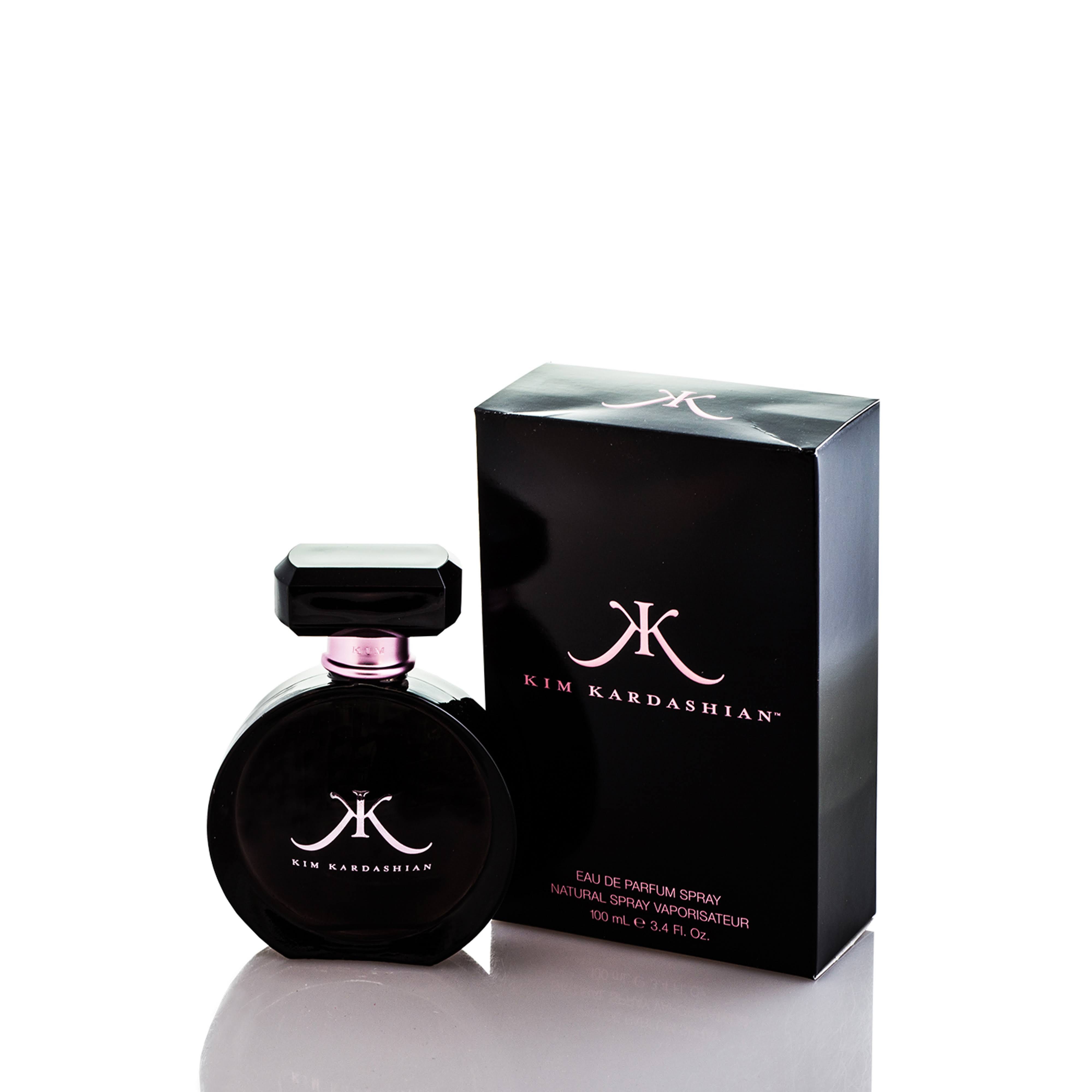 Kim Kardashian's Fragrant Signature: Amber Floral Perfume | Image