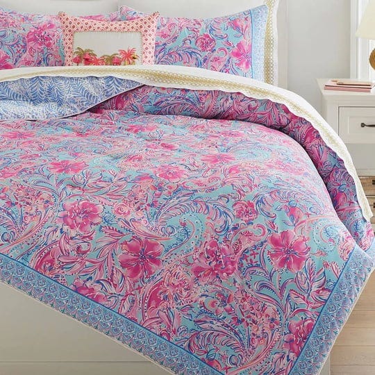 lilly-pulitzer-isla-de-coco-comforter-standard-sham-multi-1