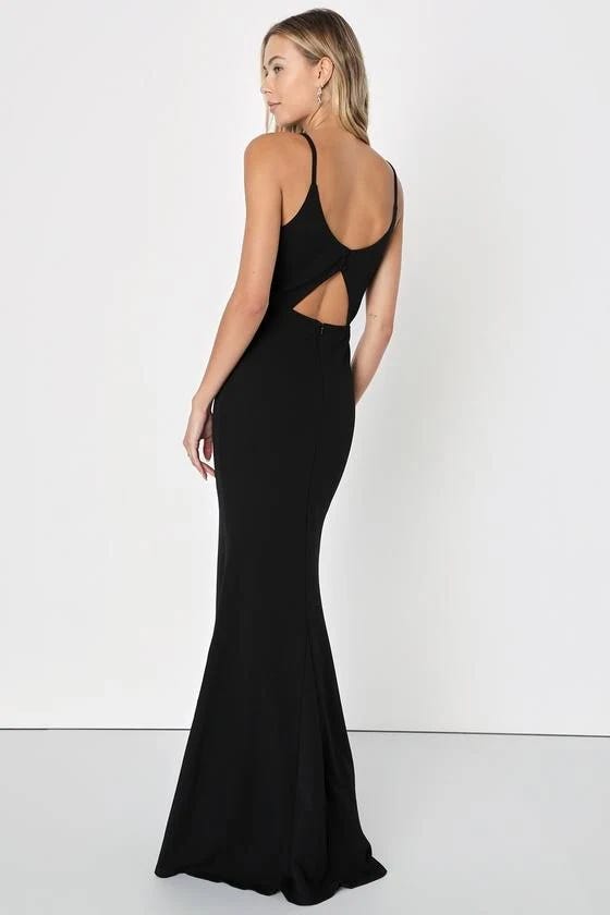 Stylish Black Maxi Dress with Mermaid Skirt and Backless Design | Image