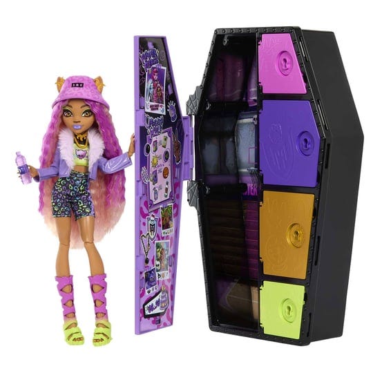 monster-high-skulltimate-secrets-clawdeen-wolf-doll-1