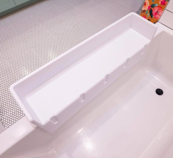 tub-topper-the-bathtub-splash-guard-play-shelf-white-1