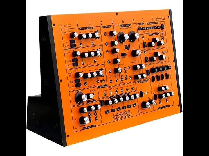 analogue-solutions-fusebox-x-synthesizer-1