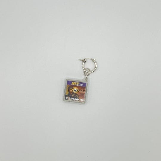 hit-clip-earring-usher-1