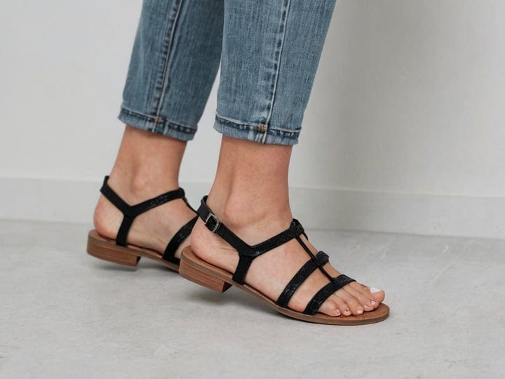 Black-Strappy-Sandal-3