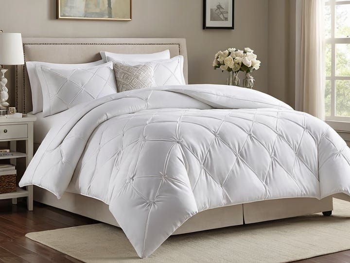 White-Comforter-4