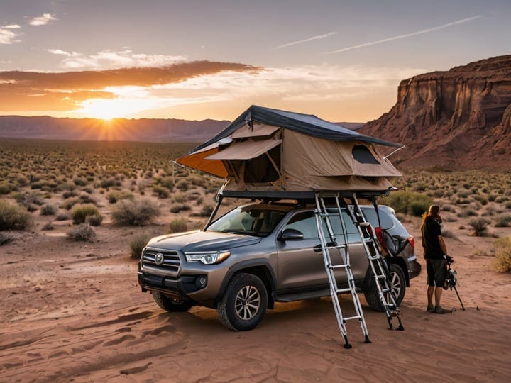 4-Person-Roof-Top-Tent-2