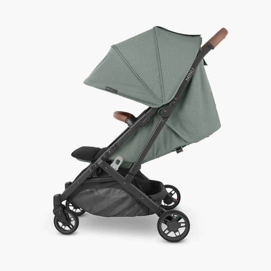 uppababy-minu-v2-stroller-gwen-1