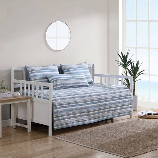 nautica-jettison-cotton-blue-4-piece-daybed-cover-set-1