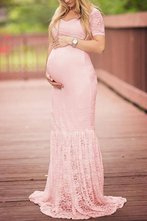 Stylish Maternity Dress for Photoshoots and Special Occasions | Image