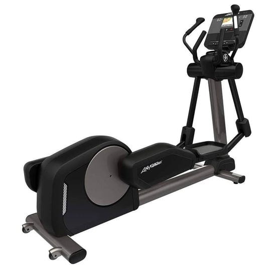 life-fitness-club-series-plus-elliptical-1