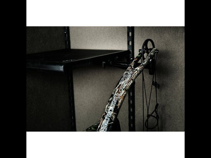 browning-axis-bow-hanger-1