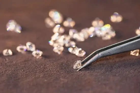 How to Clean Your Fine Jewelry