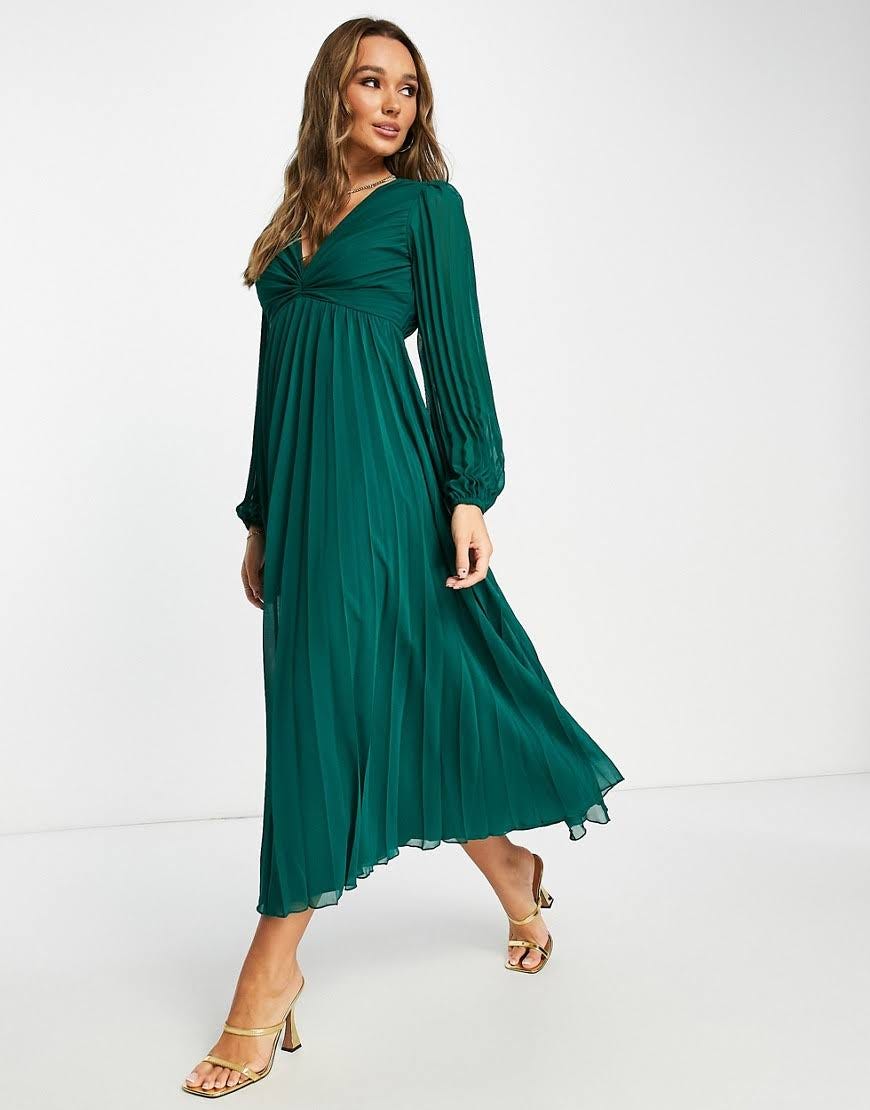 Exquisite Green Chiffon Midi Dress with Deep V-Neck | Image