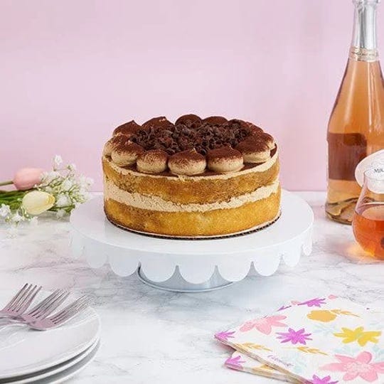 white-metal-cake-stand-1