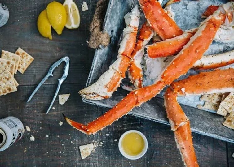 alaskan-king-crab-super-colossal-red-king-crab-legs-7-lbs-overnight-shipping-monday-thursday-1