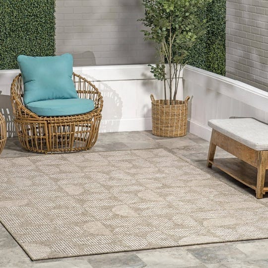 lakelyn-modern-geometric-grey-4-ft-x-6-ft-indoor-outdoor-area-rug-1