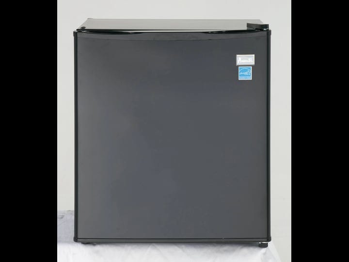 avanti-ar17t1b-1-7-cf-compact-refrigerator-1