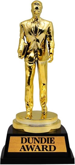 joyin-dundie-award-trophy-1