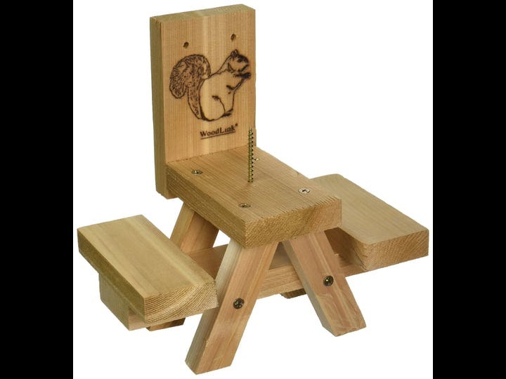 woodlink-picnic-table-ear-corn-squirrel-feeder-1