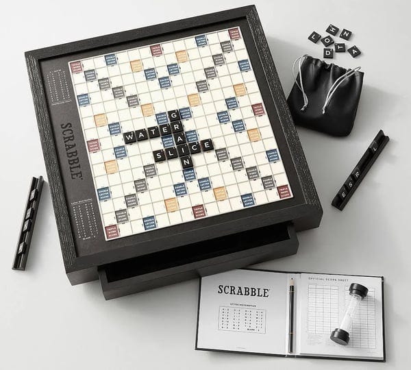 scrabble-luxury-edition-black-pottery-barn-1