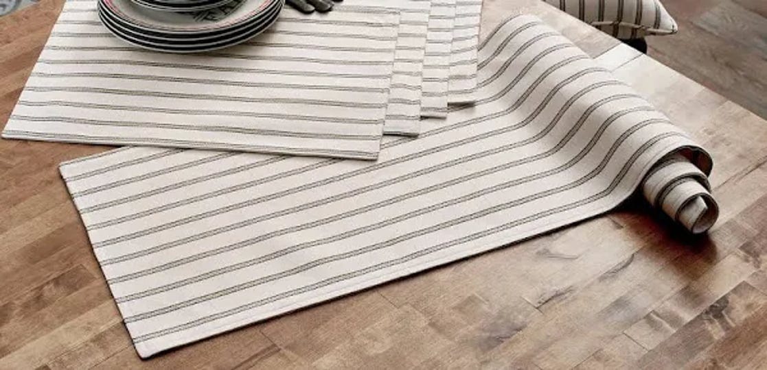 country-door-farmhouse-stripe-runner-cotton-gray-1