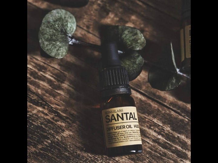 santal-diffuser-oil-niche-scent-luxury-amber-coco-vanilla-cedar-sandalwood-musk-essential-oils-blend-1