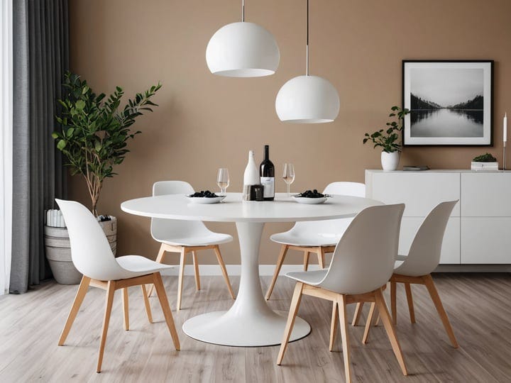 Circle-Dining-Room-Table-4