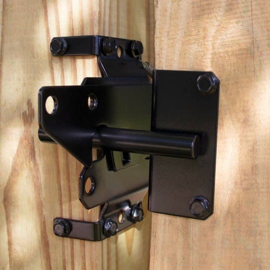 boerboel-2-sided-locking-post-latch-73041359-1