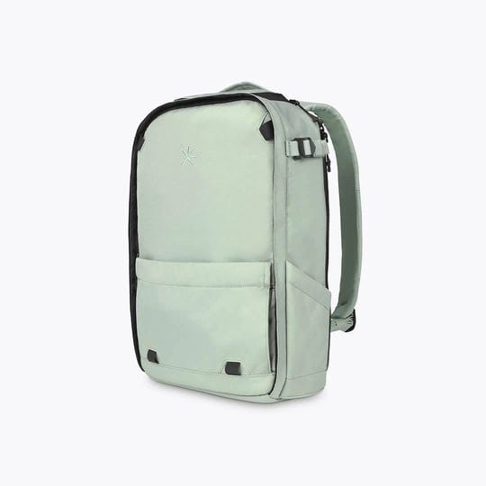 nest-backpack-desert-green-tropicfeel-1