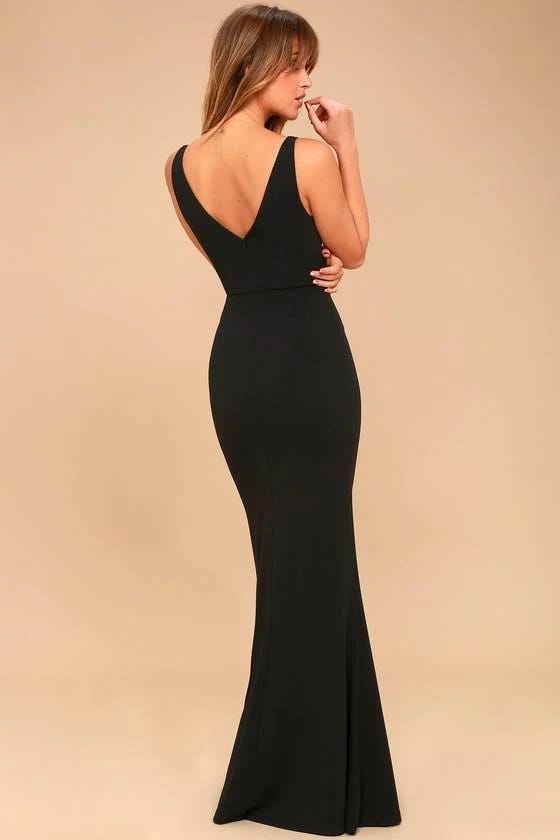 Versatile Fitted Black V-Neck Maxi Dress | Image