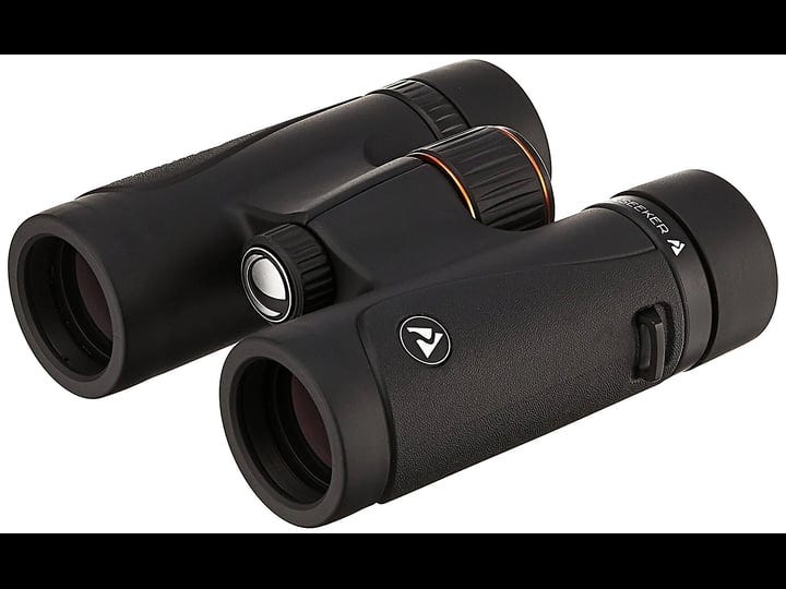 celestron-8x32-trailseeker-binoculars-1