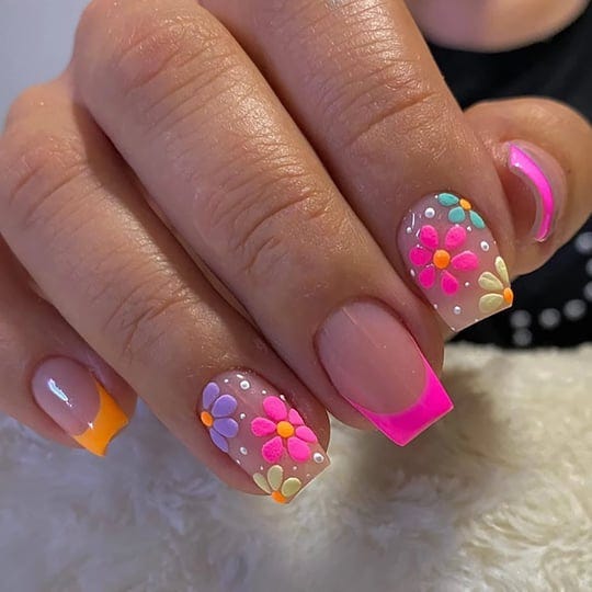 soozee-french-tip-press-on-nails-short-square-fake-nails-nude-pink-false-with-flower-designs-acrylic-1