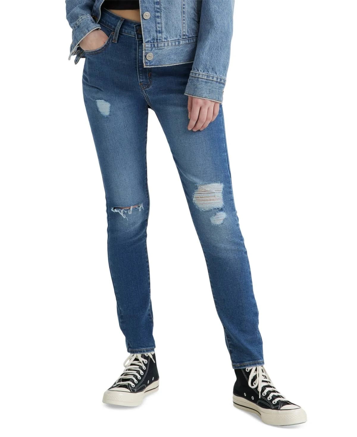 Levi's High-Rise Skinny Jeans: Women's Style and Comfort | Image
