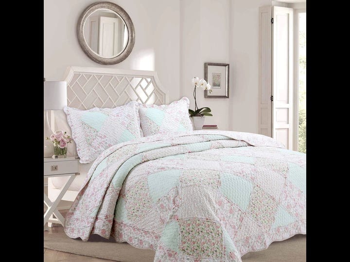 cozy-line-rosa-floral-patchwork-reversible-cotton-quilt-set-queen-1