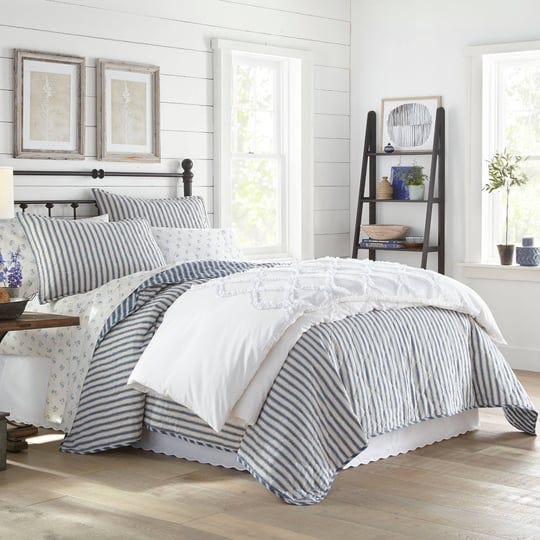 stone-cottage-willow-way-ticking-stripe-full-queen-quilt-set-navy-1