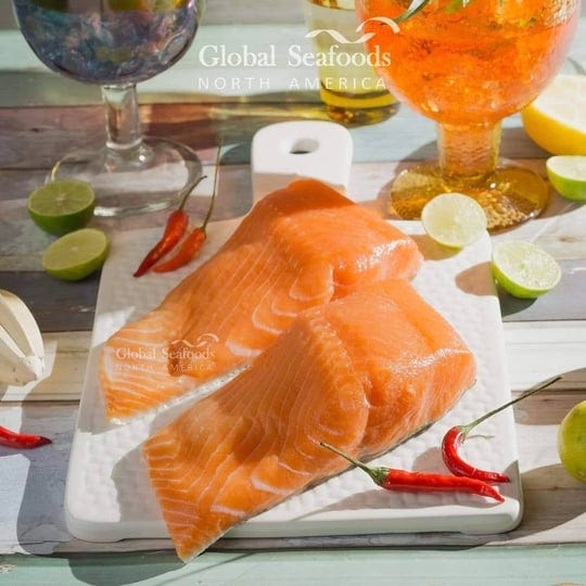 global-seafoods-north-america-buy-fresh-alaskan-king-salmon-fillets-online-global-seafoods-simply-na-1