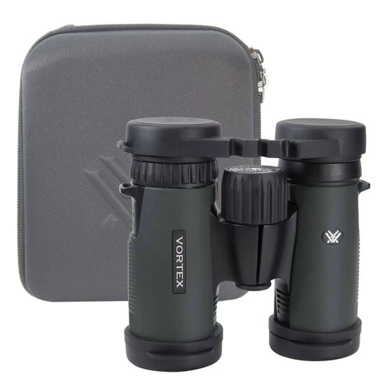 vortex-diamondback-hd-10x32-binoculars-1