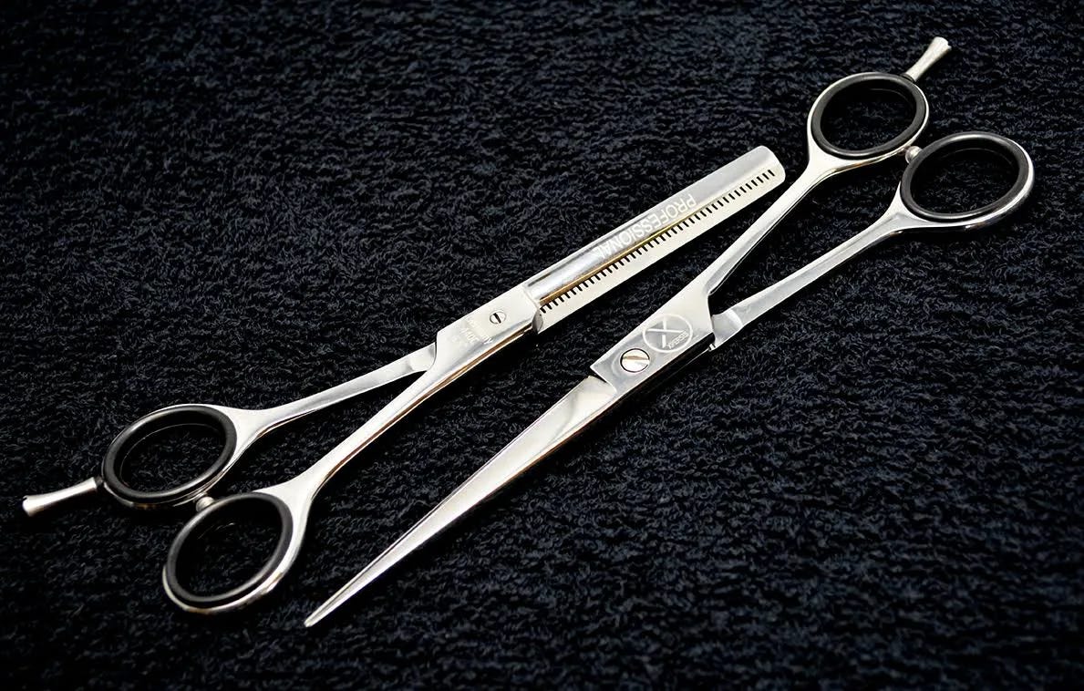XPERSIS Pro Lightweight Hair Thinning Shears for Stylish Cuts | Image
