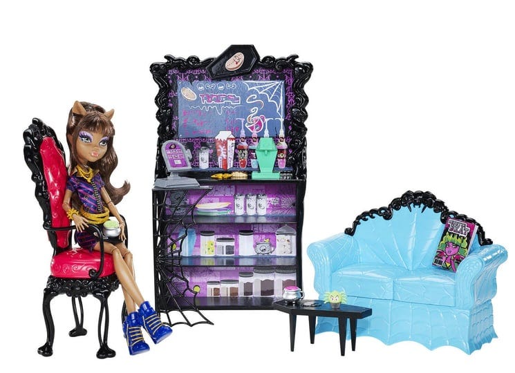 monster-high-coffin-bean-clawdeen-wolf-doll-playset-1