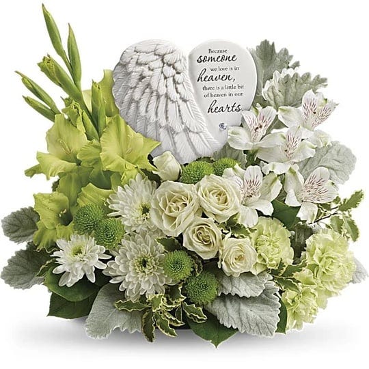 telefloras-hearts-in-heaven-bouquet-1
