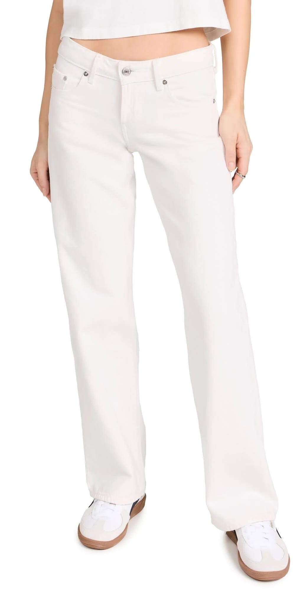 Vintage-Inspired Levi's White Jeans - Low-Rise, Loose Fit | Image