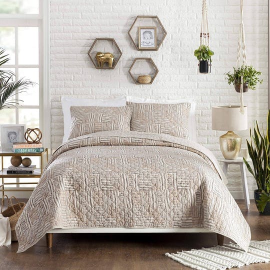 justina-blakeney-abrazo-3-piece-quilt-set-king-taupe-1